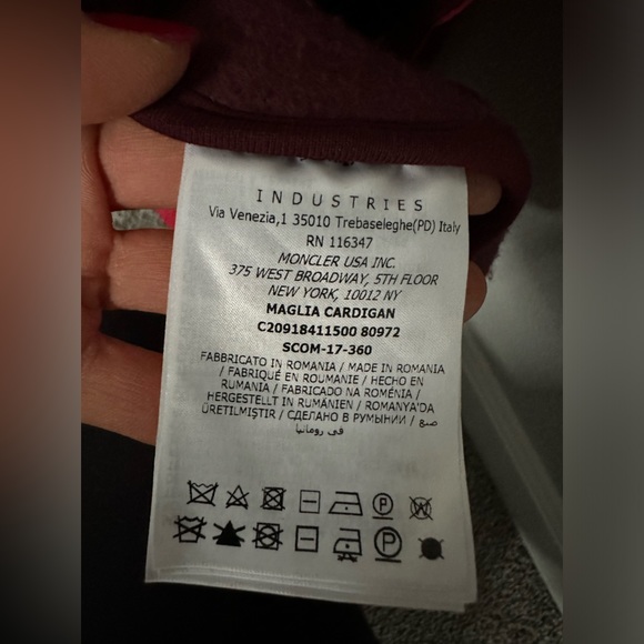 Moncler Man zip up hoodie! Beautiful burgundy color. - Picture 6 of 11